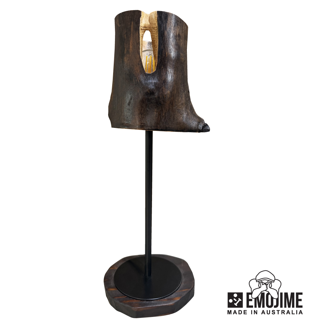 Side split table lamp